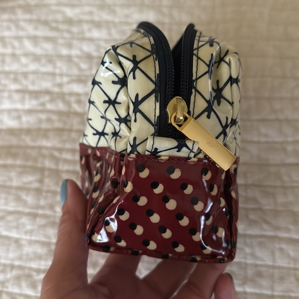 Tory Burch Makeup Bag - Picture 3 of 5